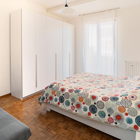 B&B Wiligelmo Intero Appartamento Con Colazione Inclusa Modena Exterior photo